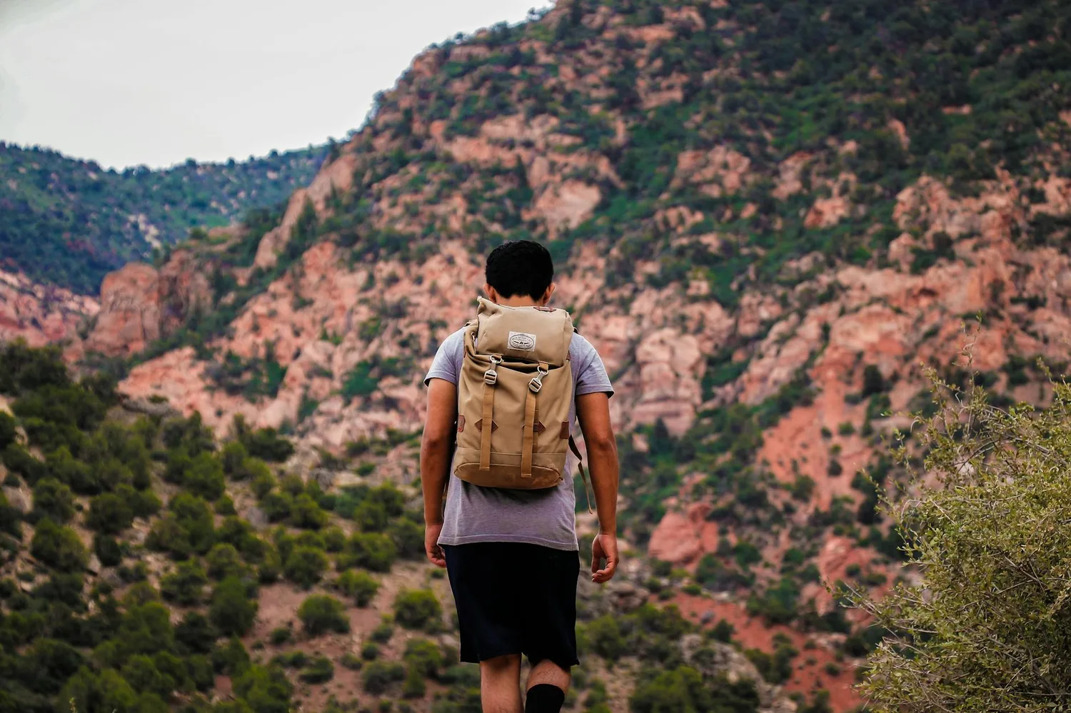 Hiking : tout ce qu’il faut savoir avant de partir en randonnée
