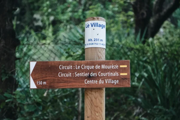 Randonnée aux Orgues d’Ille-sur-Têt : tout savoir avant de partir